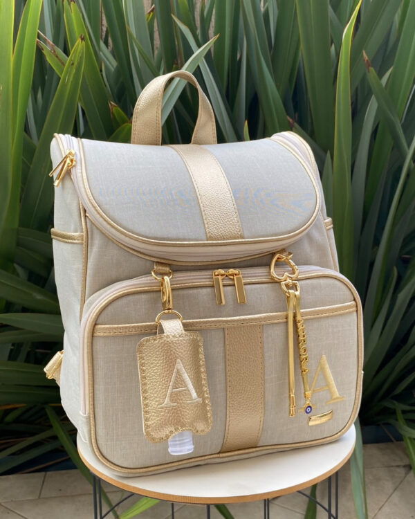 Mochila 2 em 1 com alça fixa - Linho Bege Cru com Dourado